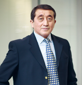 АКЫЛБЕК ЖУМАТАЕВ